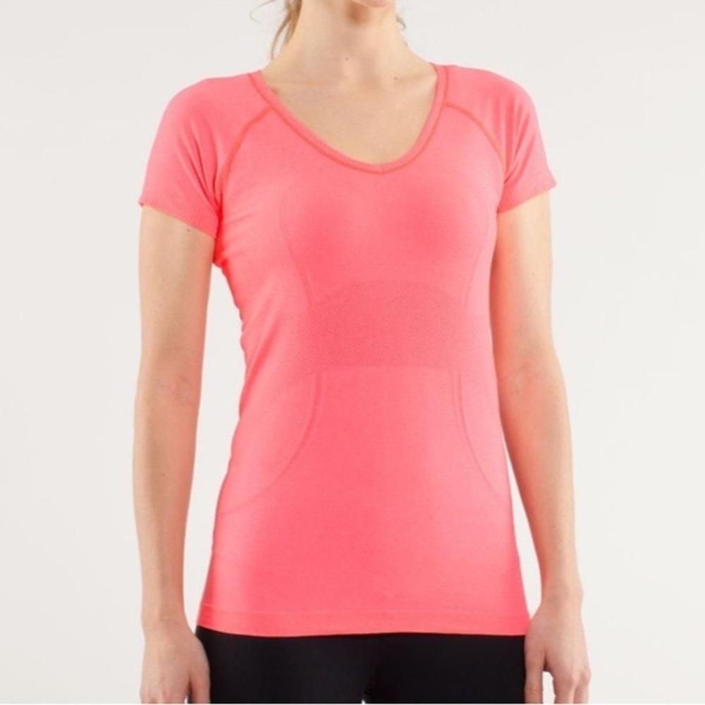 Lululemon Swiftly Tech V neck short sleeve athletic tee top flash pink size 10